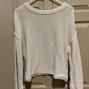 American Eagle Cream Cropped Sweater